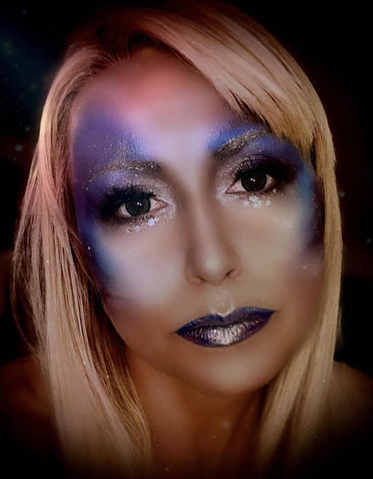 Cosmos Make Up