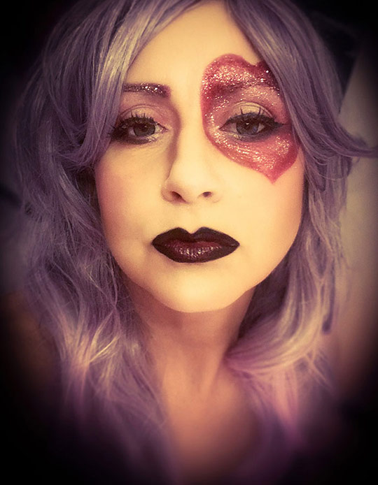 Heart Glitter Make Up